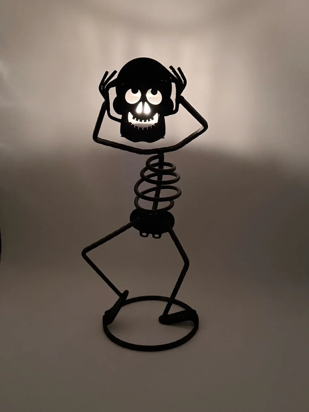 Vtg. PARTYLIGHT Halloween Mr. Bones Metal Skeleton Votive Candle Holder 15”